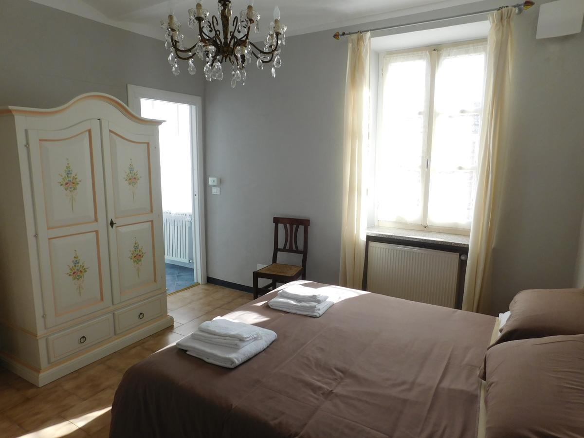 Hôtel Il Duca Bianco à Calosso Extérieur photo